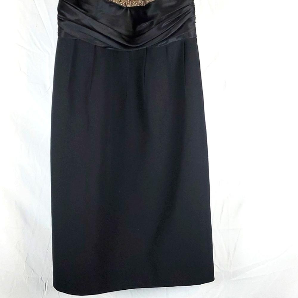 Carmen‎ Marc Valvo Collection Black and Gold Silk Sequin Dress - Picture 3 of 11